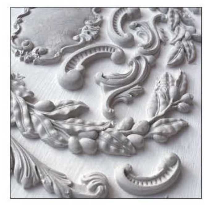 Olive Crest Mould by IOD