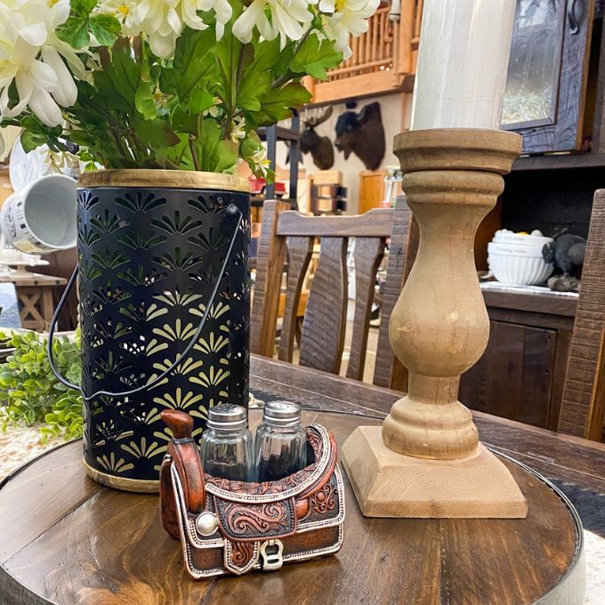 Saddle Salt and Pepper Holder