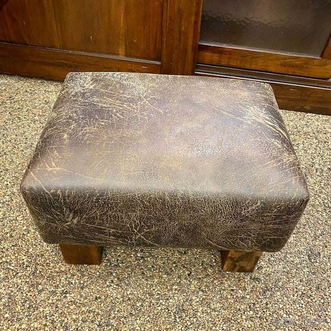 Cocktail Ottoman/Foot Stool available at Rustic Ranch Furniture in Airdrie, Alberta
