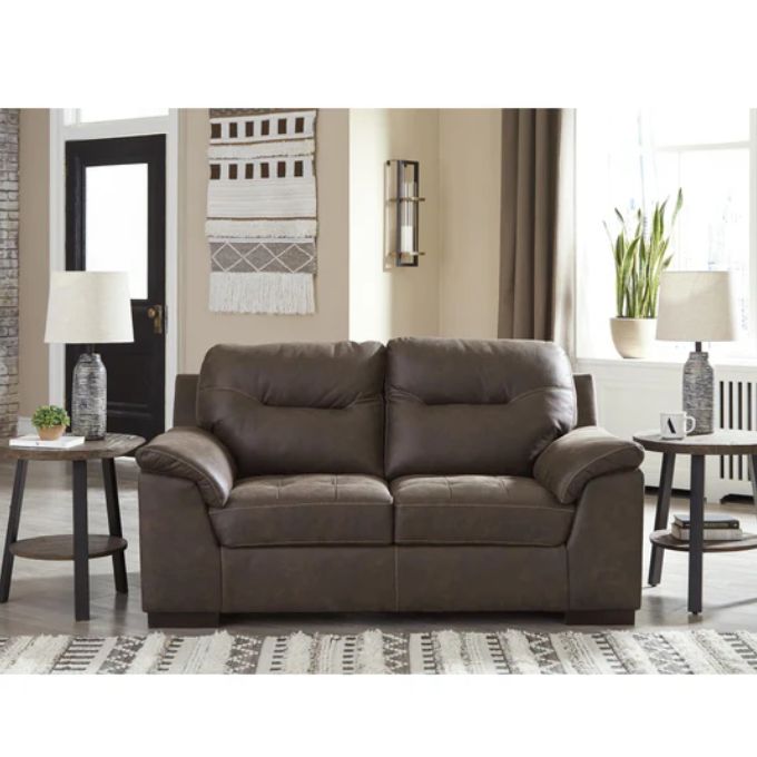 Maderla Loveseat