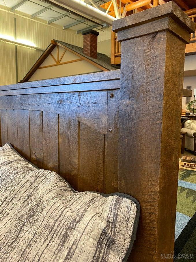 AUTUMN COMFORT ALDER KING BED-Rustic Ranch