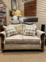 Pine Creek Love Seat available at Rustic Ranch Furniture and Decor.